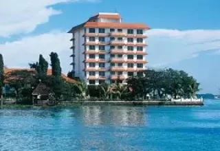 Kashmir Lake